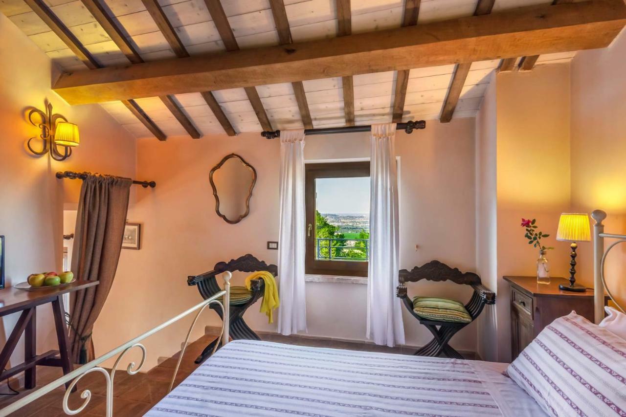 Mons Major Relais Vila Montemaggiore al Metauro Exterior foto